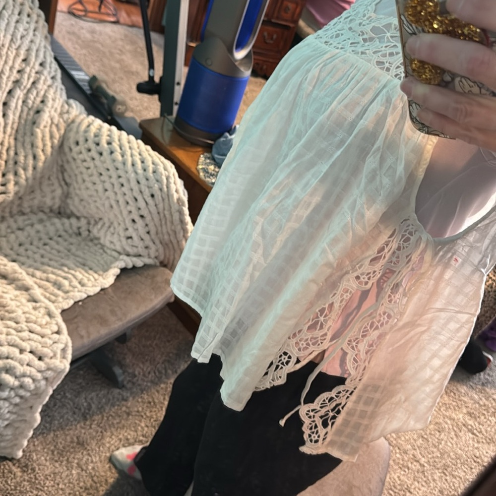 American Eagle XL White Lace Trim Women's Top NWT - Picture 5 of 9
